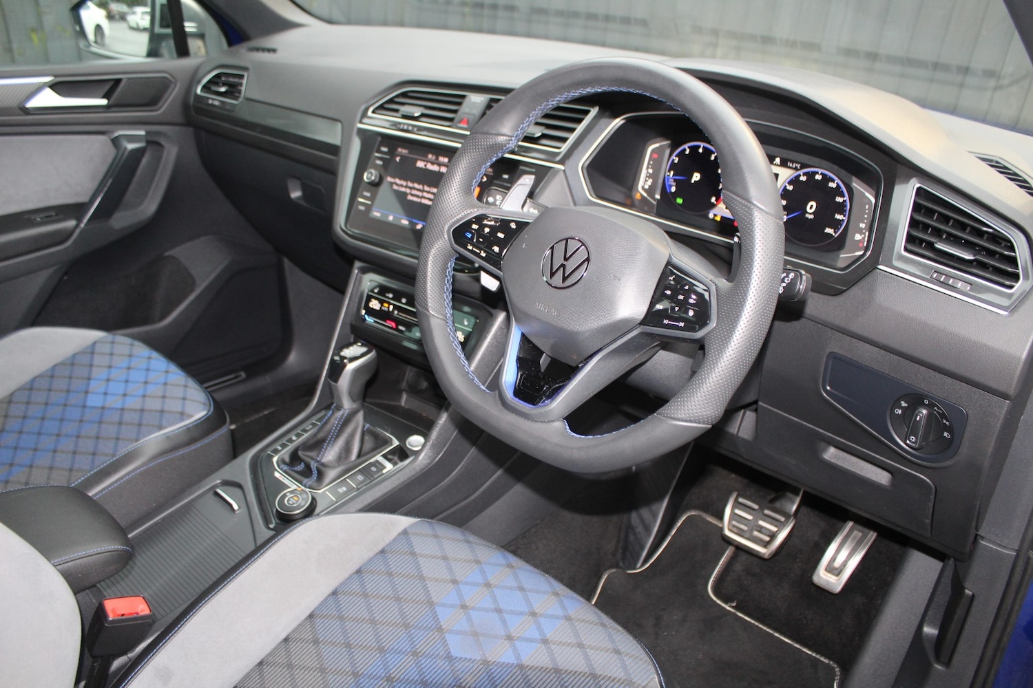 Used Volkswagen Tiguan 2021 for sale - 77085337: Photo 11