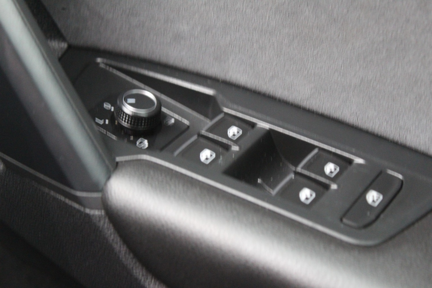 Used Volkswagen Tiguan 2021 for sale - 77085337: Photo 24