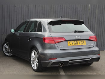 Used Audi A3 2018 for sale - 77880980: Photo
