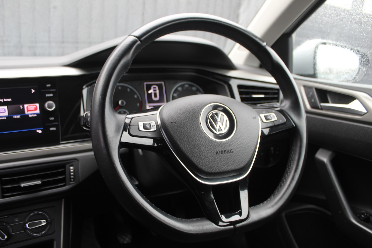 Used Volkswagen Polo 2019 for sale - 76924285: Photo 17