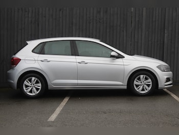 Used Volkswagen Polo 2019 for sale - 76924285: Photo