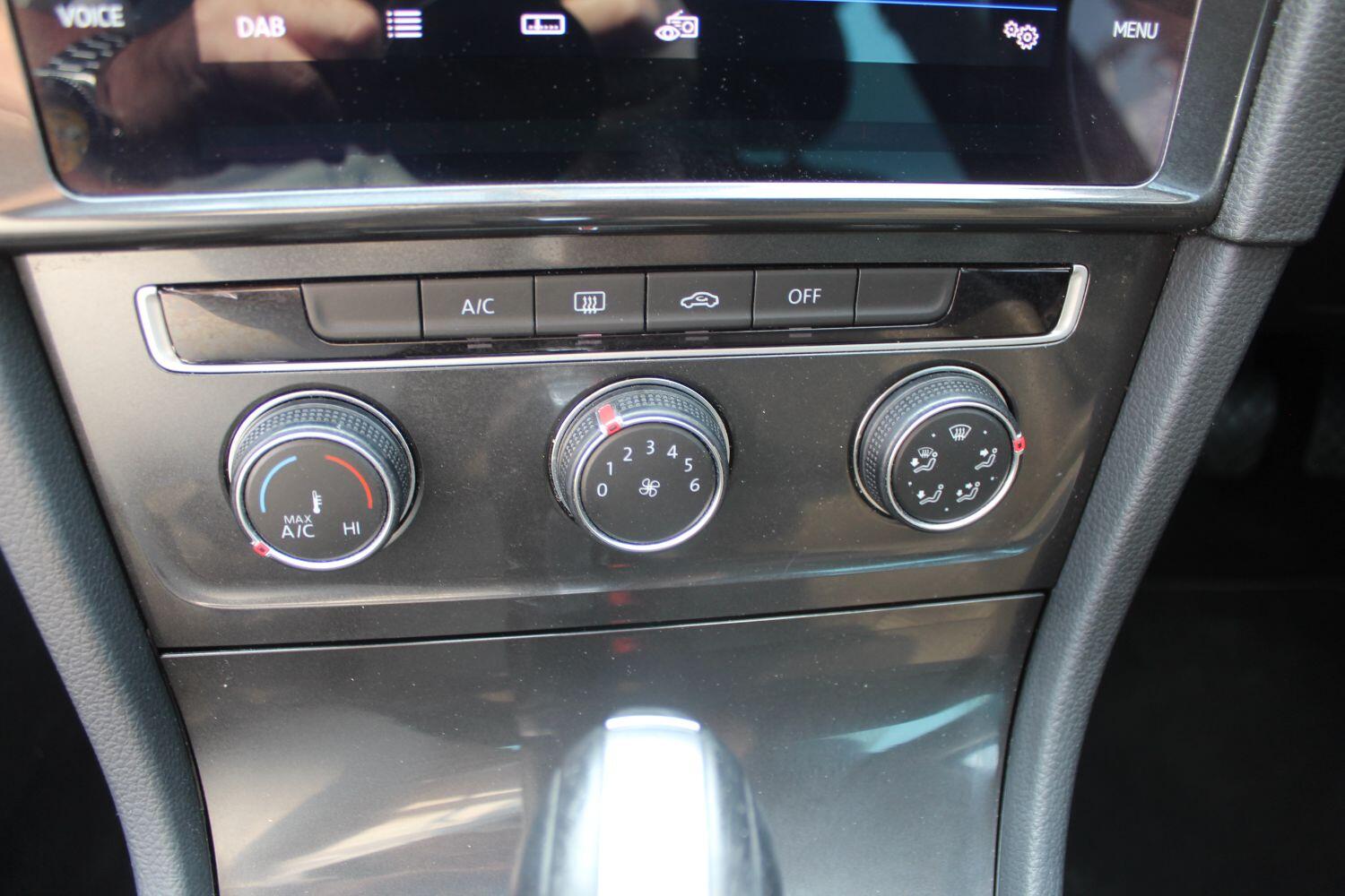 Used Volkswagen Golf 2019 for sale - 77085297: Photo 20