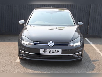 Used Volkswagen Golf 2019 for sale - 77085297: Photo