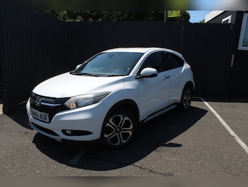 Used Honda HR-V 2015 for sale - 79222932: Photo