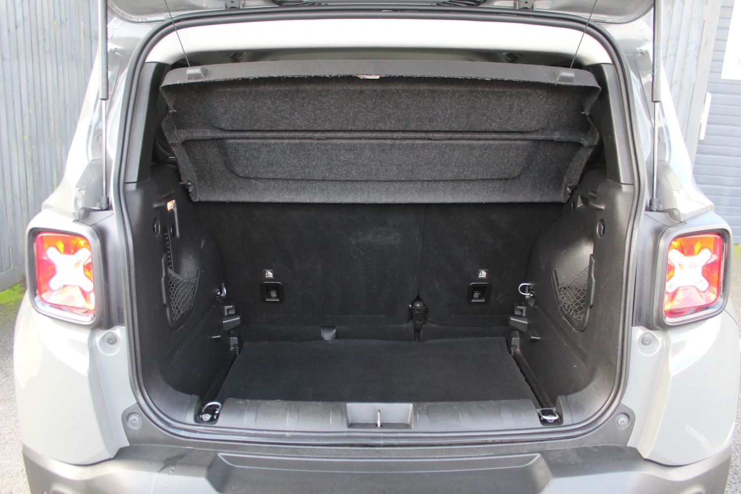 Used Jeep Renegade 2019 for sale - 78219618: Photo 23