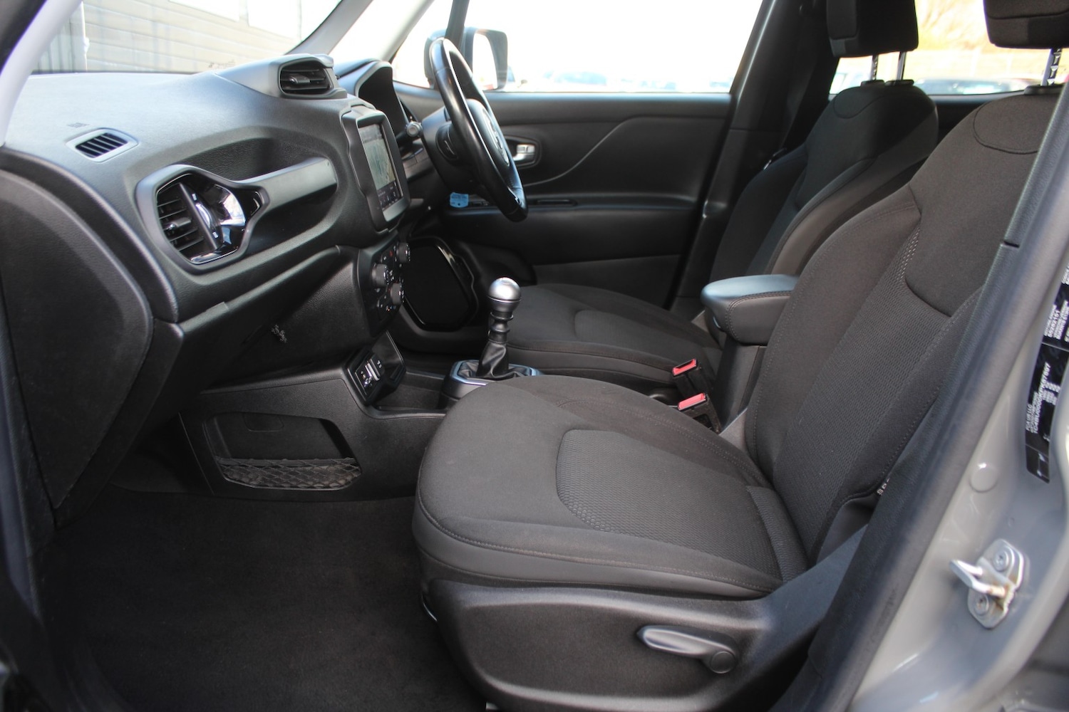 Used Jeep Renegade 2019 for sale - 78219618: Photo 27