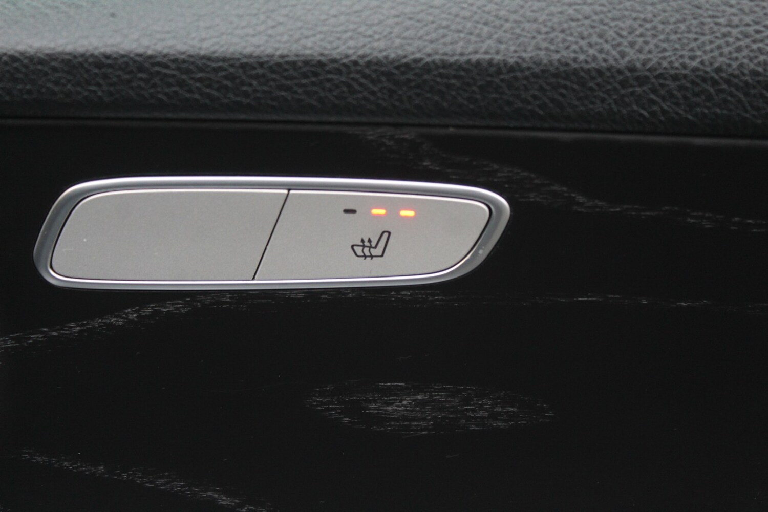 Used Mercedes-Benz C Class 2019 for sale - 77494884: Photo 14