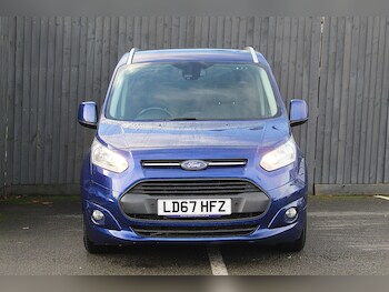 Used Ford Tourneo Connect 2017 for sale - 77085336: Photo