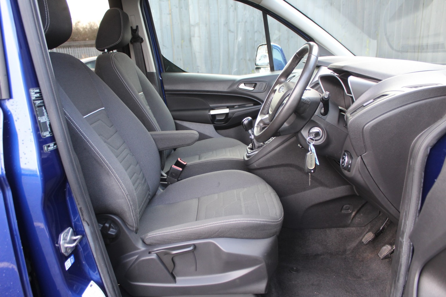 Used Ford Tourneo Connect 2017 for sale - 77085336: Photo 9