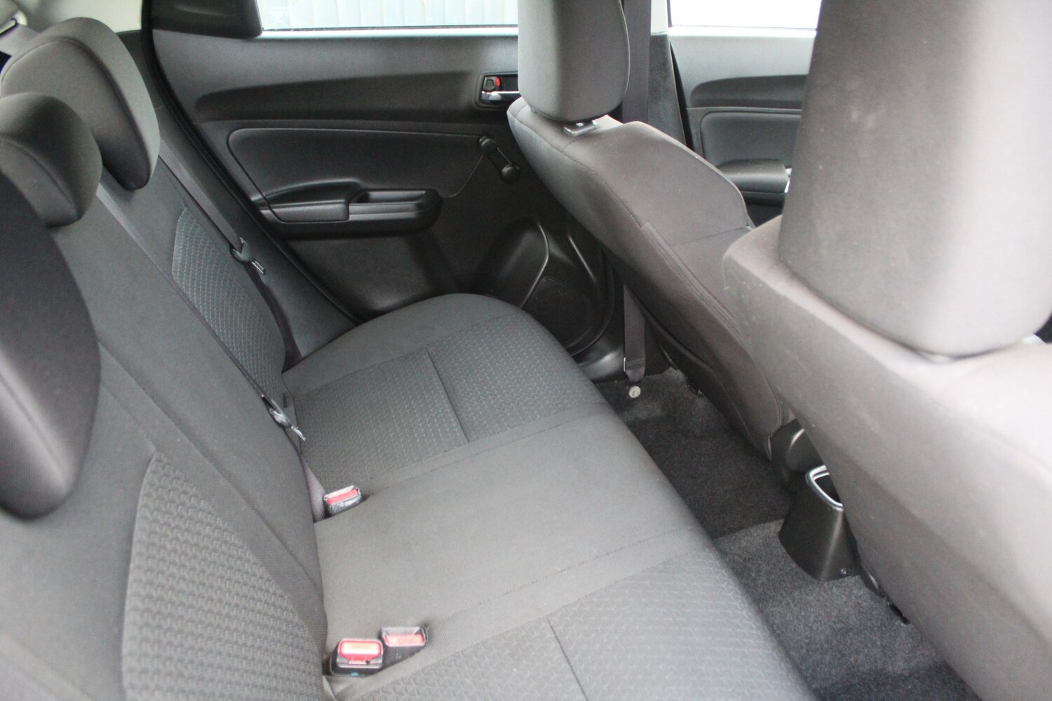 Used Suzuki Swift 2018 for sale - 76924297: Photo 13