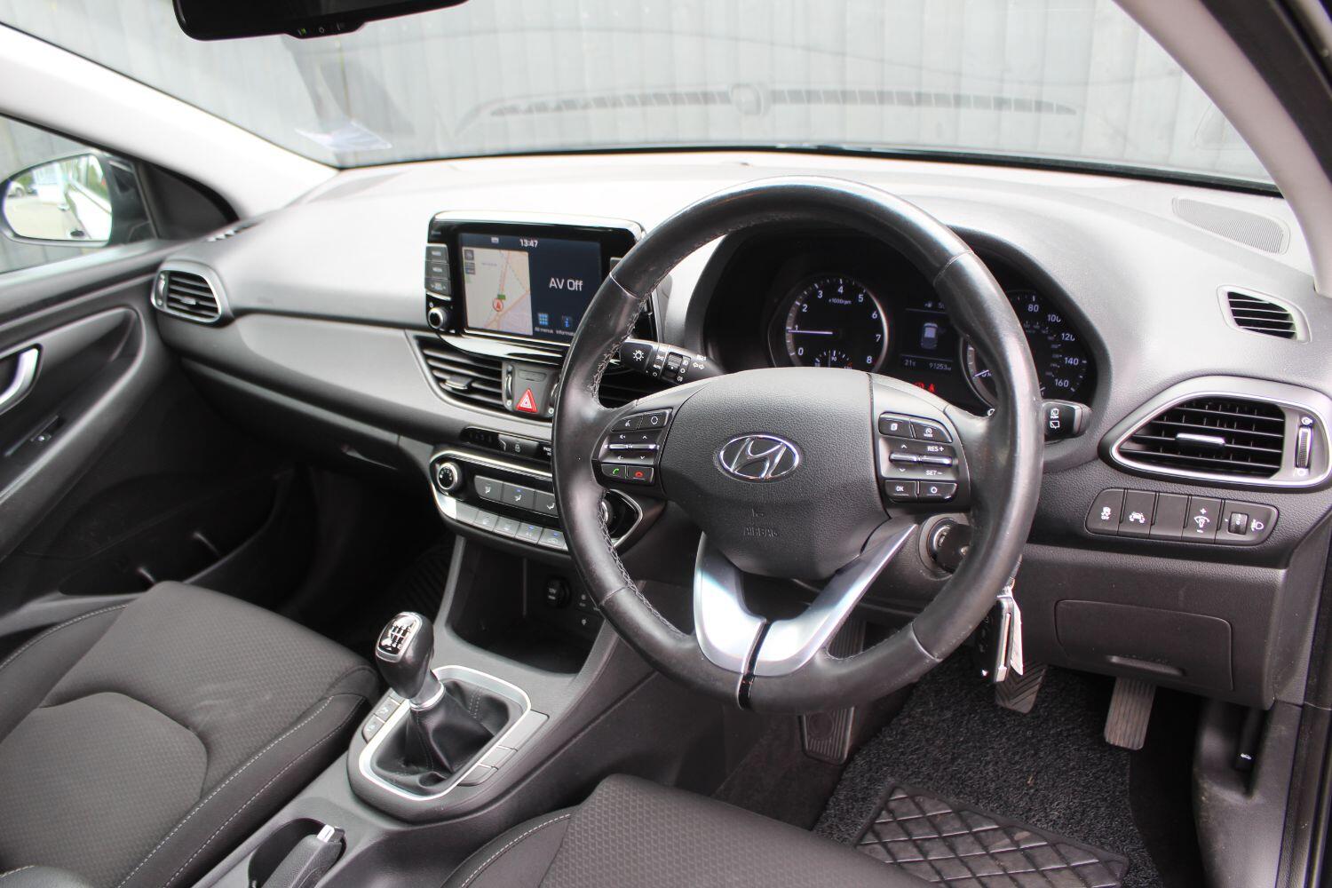 Used Hyundai i30 2017 for sale - 77085307: Photo 12
