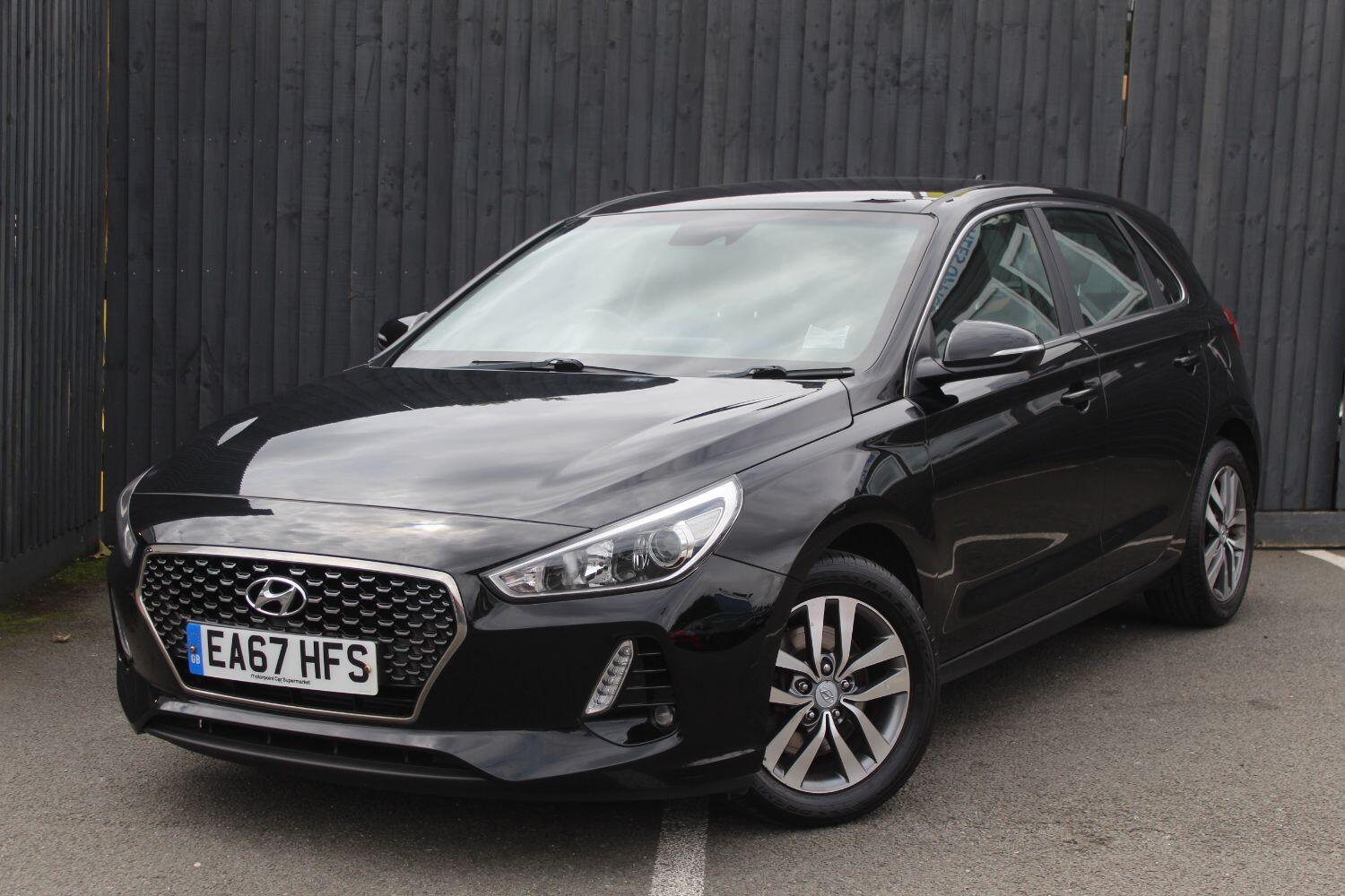 Used Hyundai i30 2017 for sale - 77085307: Photo 5