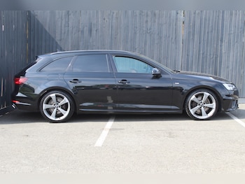 Used Audi A4 Avant 2019 for sale - 79222931: Photo