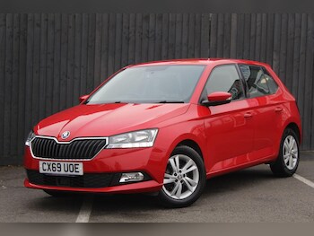 Used Skoda Fabia 2019 for sale - 77085303: Photo