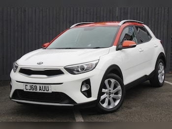 Used Kia Stonic 2019 for sale - 78145803: Photo