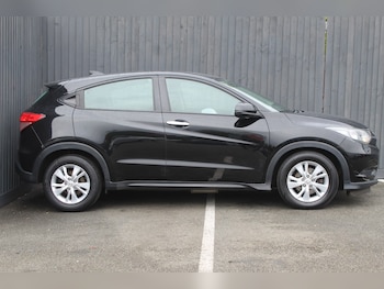 Used Honda HR-V 2017 for sale - 78145817: Photo