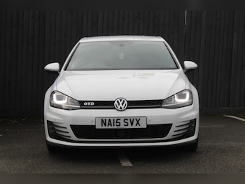 Used Volkswagen Golf 2015 for sale - 78545704: Photo