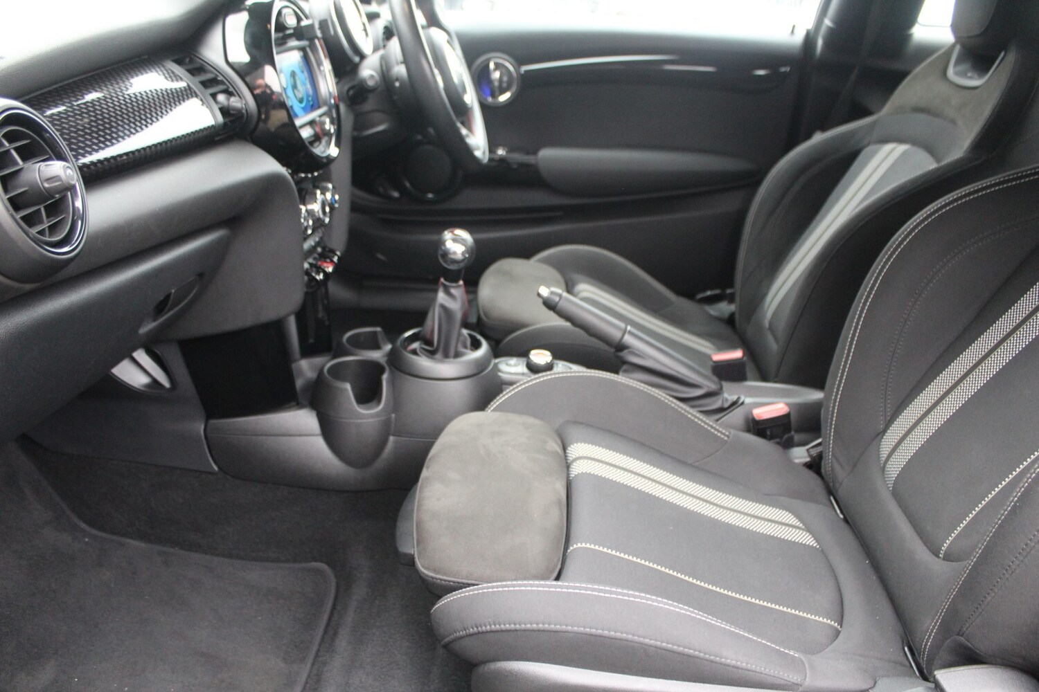 Used MINI Hatch 2019 for sale - 77494702: Photo 17