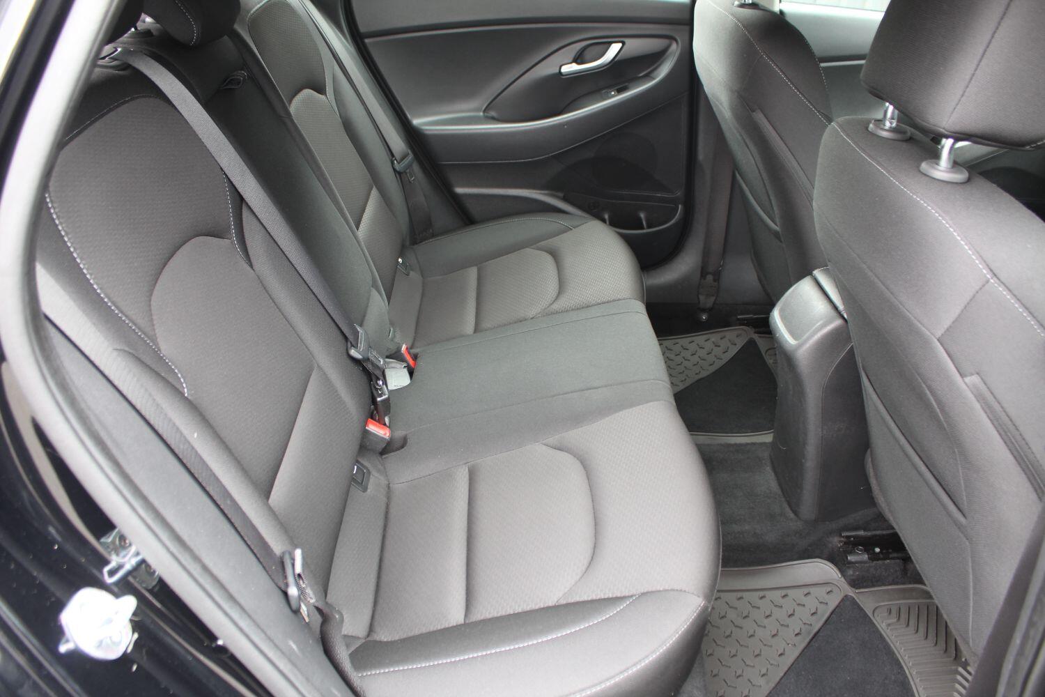 Used Hyundai i30 2017 for sale - 76924320: Photo 12