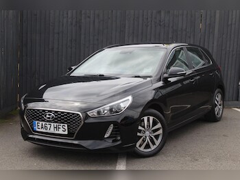 Used Hyundai i30 2017 for sale - 76924320: Photo