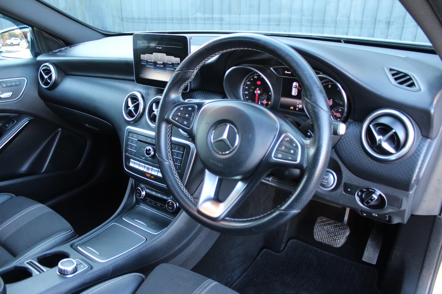 Used Mercedes-Benz A-Class 2018 for sale - 77494673: Photo 12