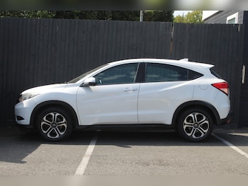 Used Honda HR-V 2015 for sale - 79033027: Photo