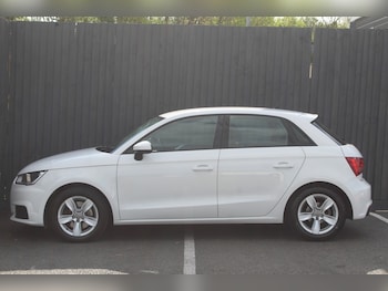 Used Audi A1 2016 for sale - 77954077: Photo