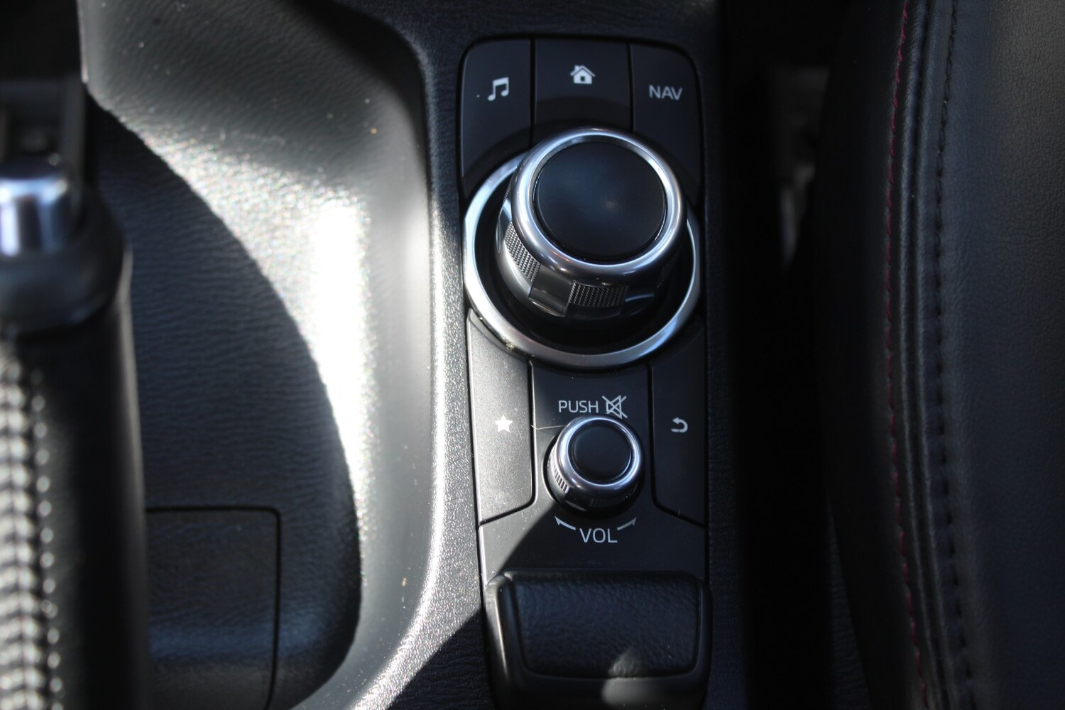 Used Mazda CX-3 2017 for sale - 78145834: Photo 25