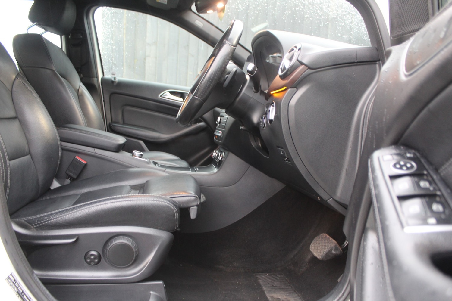 Used Mercedes-Benz B Class 2018 for sale - 77643720: Photo 15