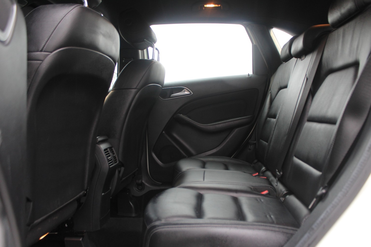 Used Mercedes-Benz B Class 2018 for sale - 77643720: Photo 25