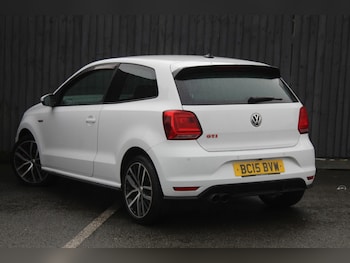 Used Volkswagen Polo 2015 for sale - 77639155: Photo