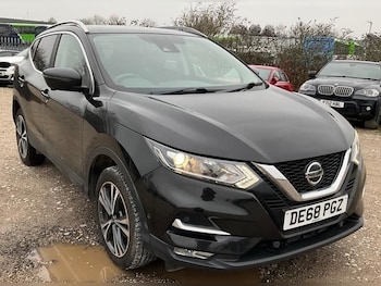 Used Nissan Qashqai 2018 for sale - 77494841: Photo