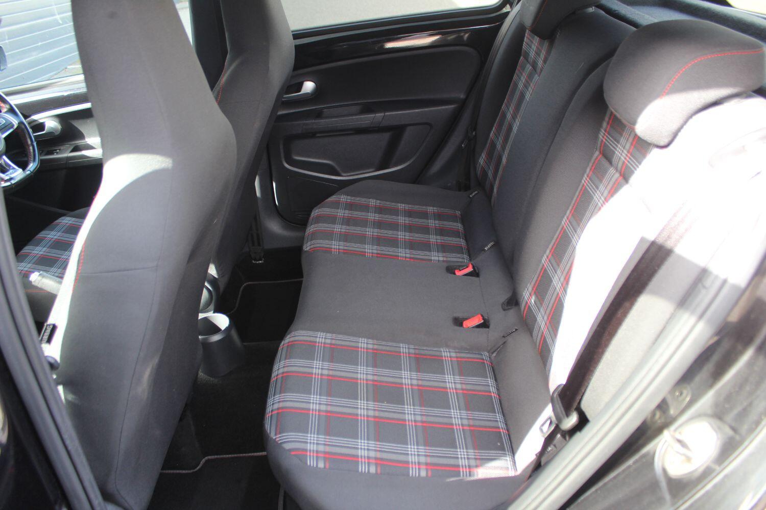 Used Volkswagen up! 2019 for sale - 76924296: Photo 14