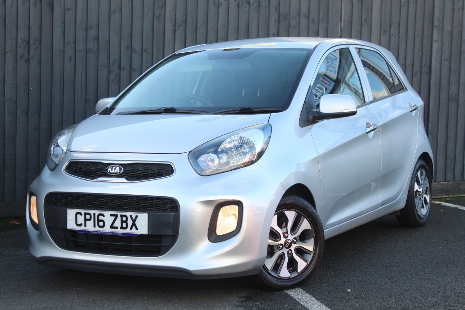 Used Kia Picanto 2016 for sale - 76924371: Photo 4