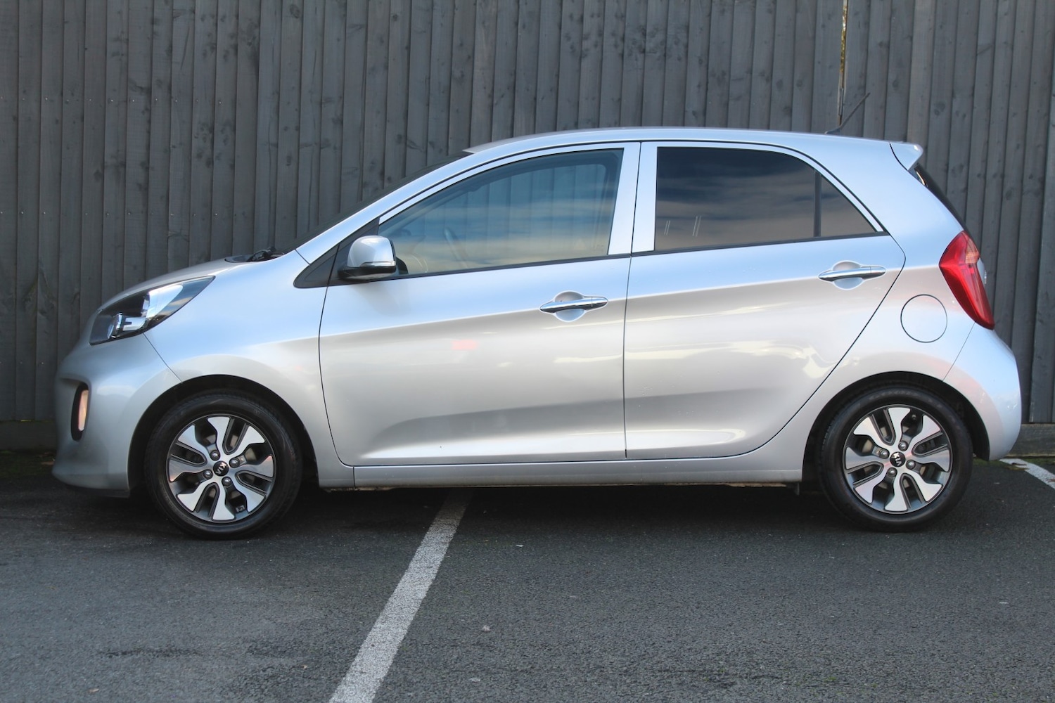 Used Kia Picanto 2016 for sale - 76924371: Photo 6