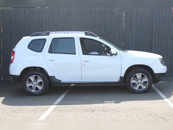 Used Dacia Duster 2016 for sale - 78956778: Photo