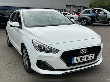 Used Hyundai i30 2019 for sale - 79033113: Photo