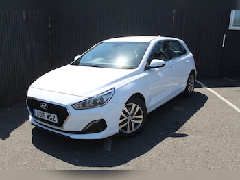 Used Hyundai i30 2019 for sale - 79033113: Photo
