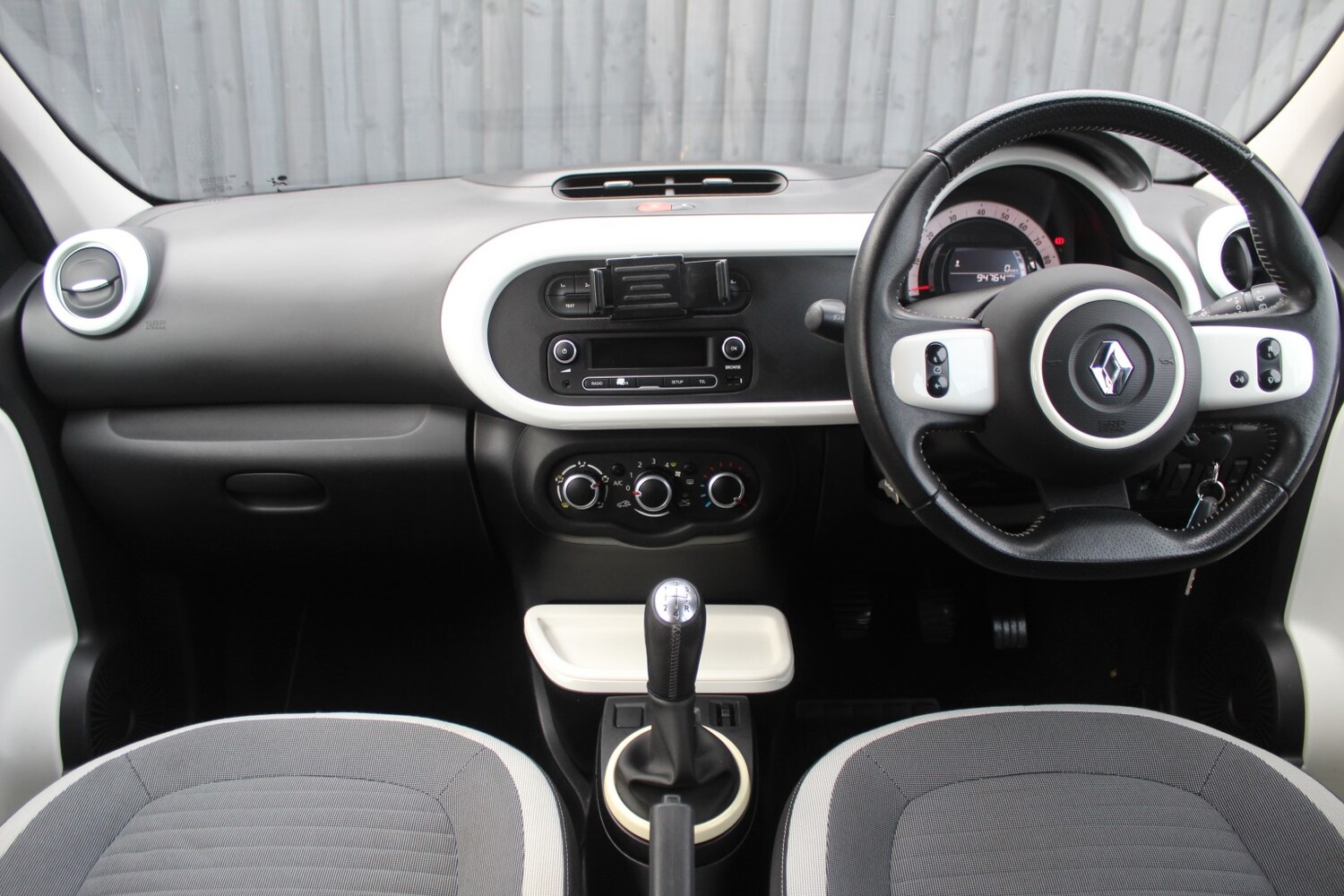 Used Renault Twingo 2015 for sale - 76924533: Photo 13
