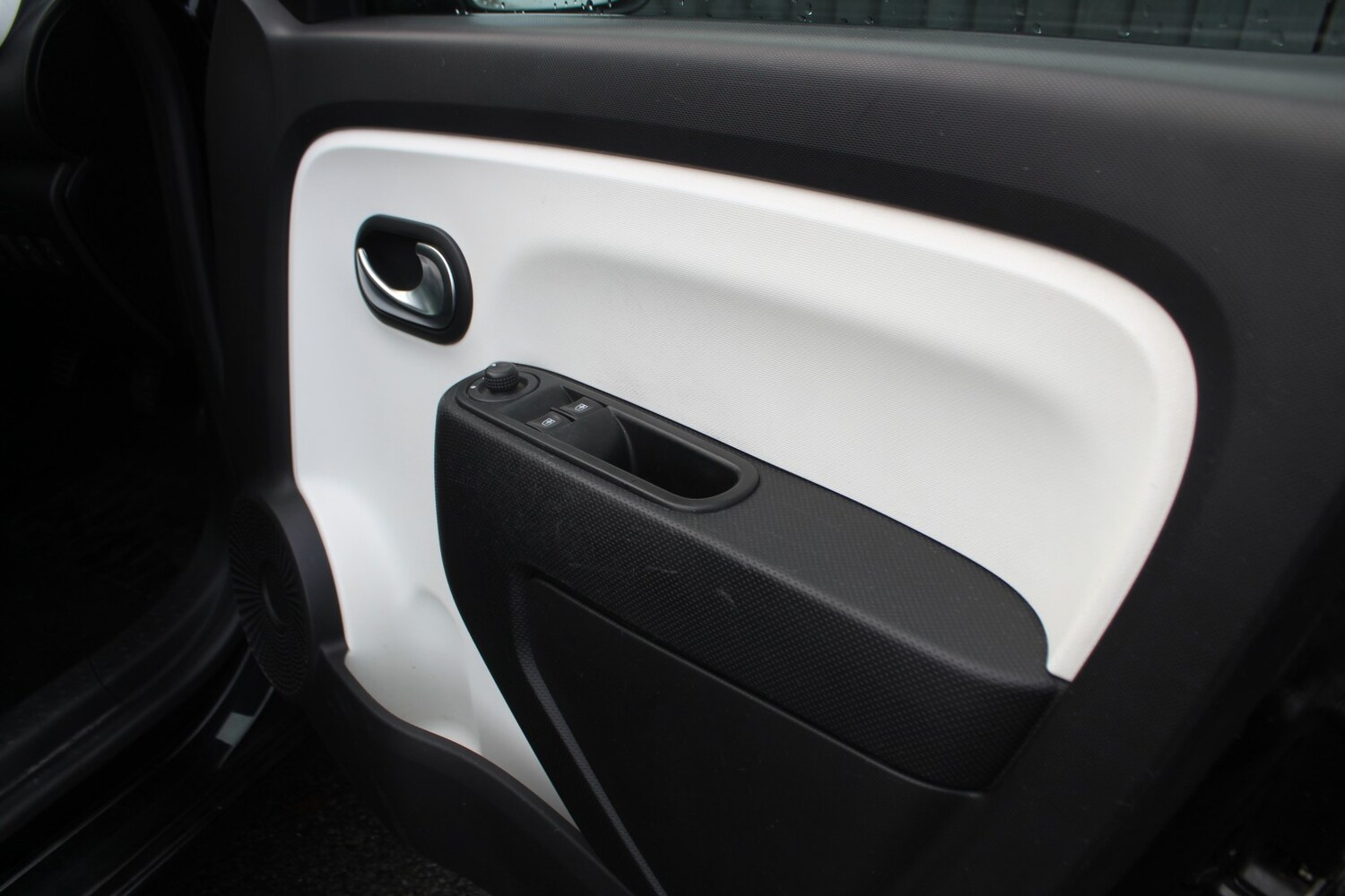 Used Renault Twingo 2015 for sale - 76924533: Photo 19