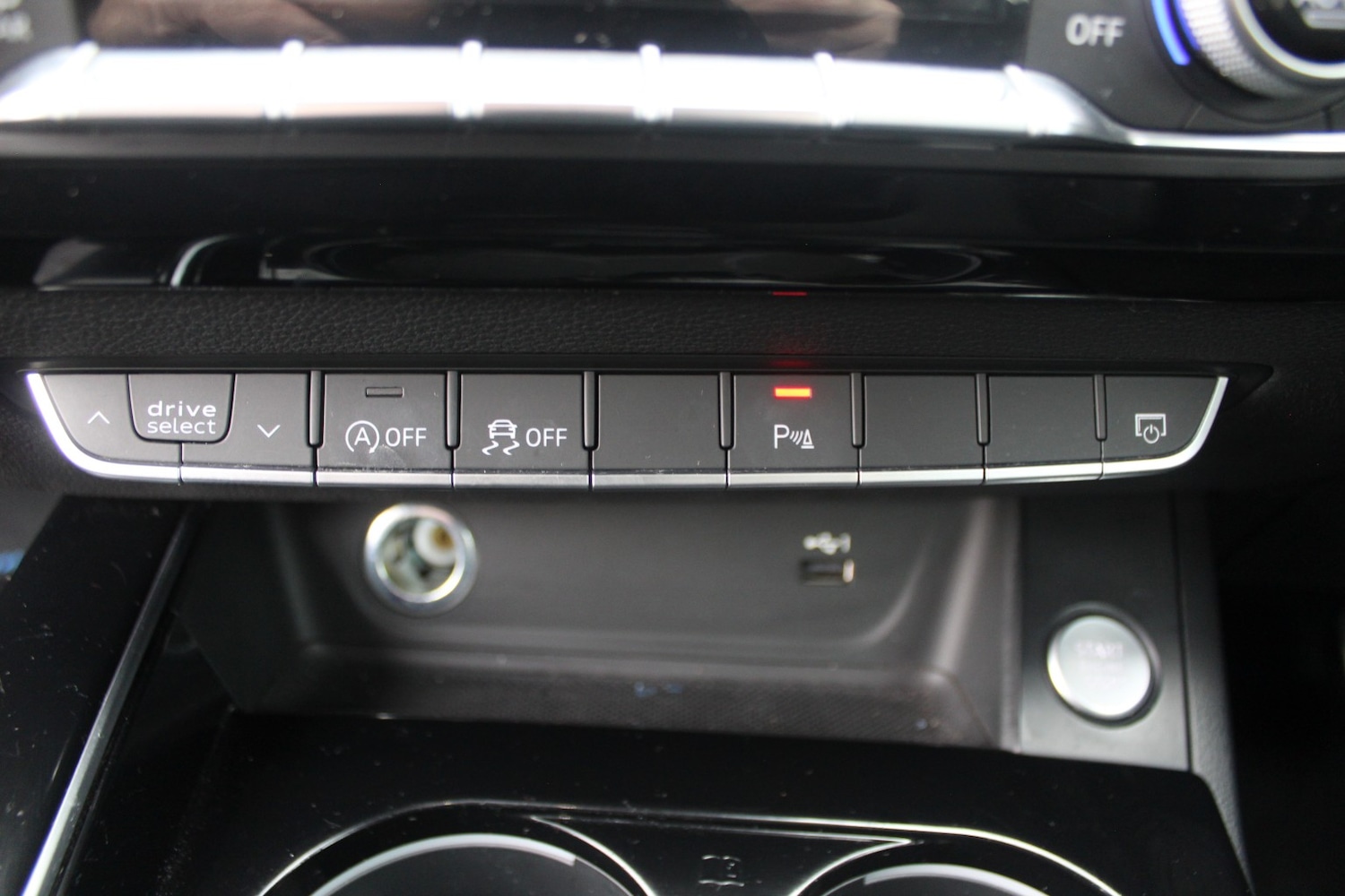 Used Audi A4 2020 for sale - 77954081: Photo 19