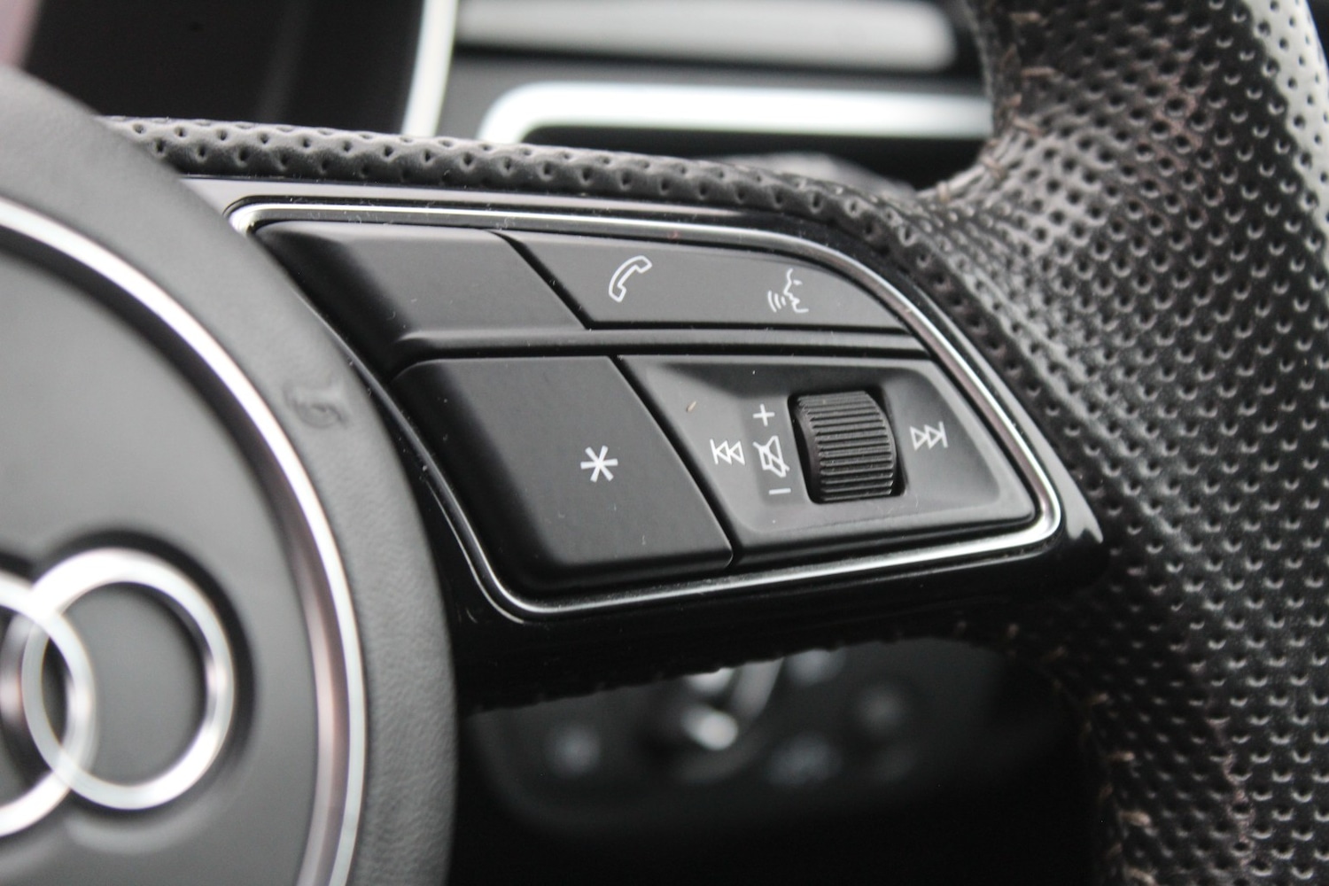 Used Audi A4 2020 for sale - 77954081: Photo 22