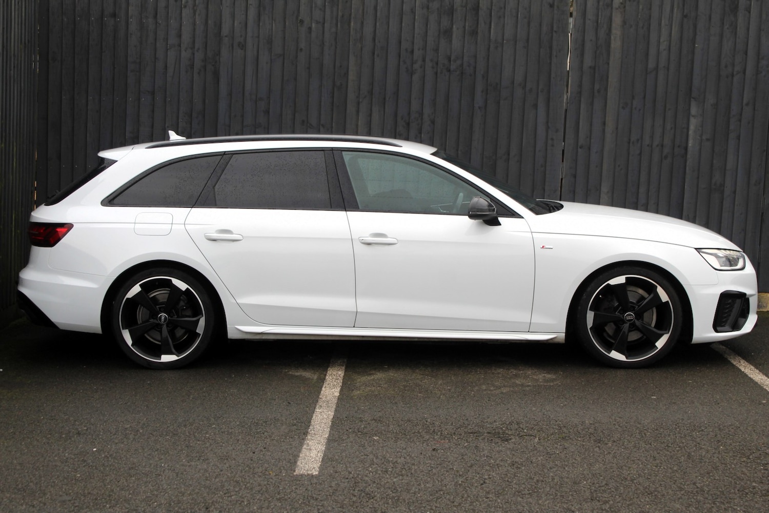 Used Audi A4 2020 for sale - 77954081: Photo 7