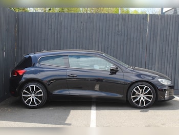 Used Volkswagen Scirocco 2015 for sale - 78145857: Photo