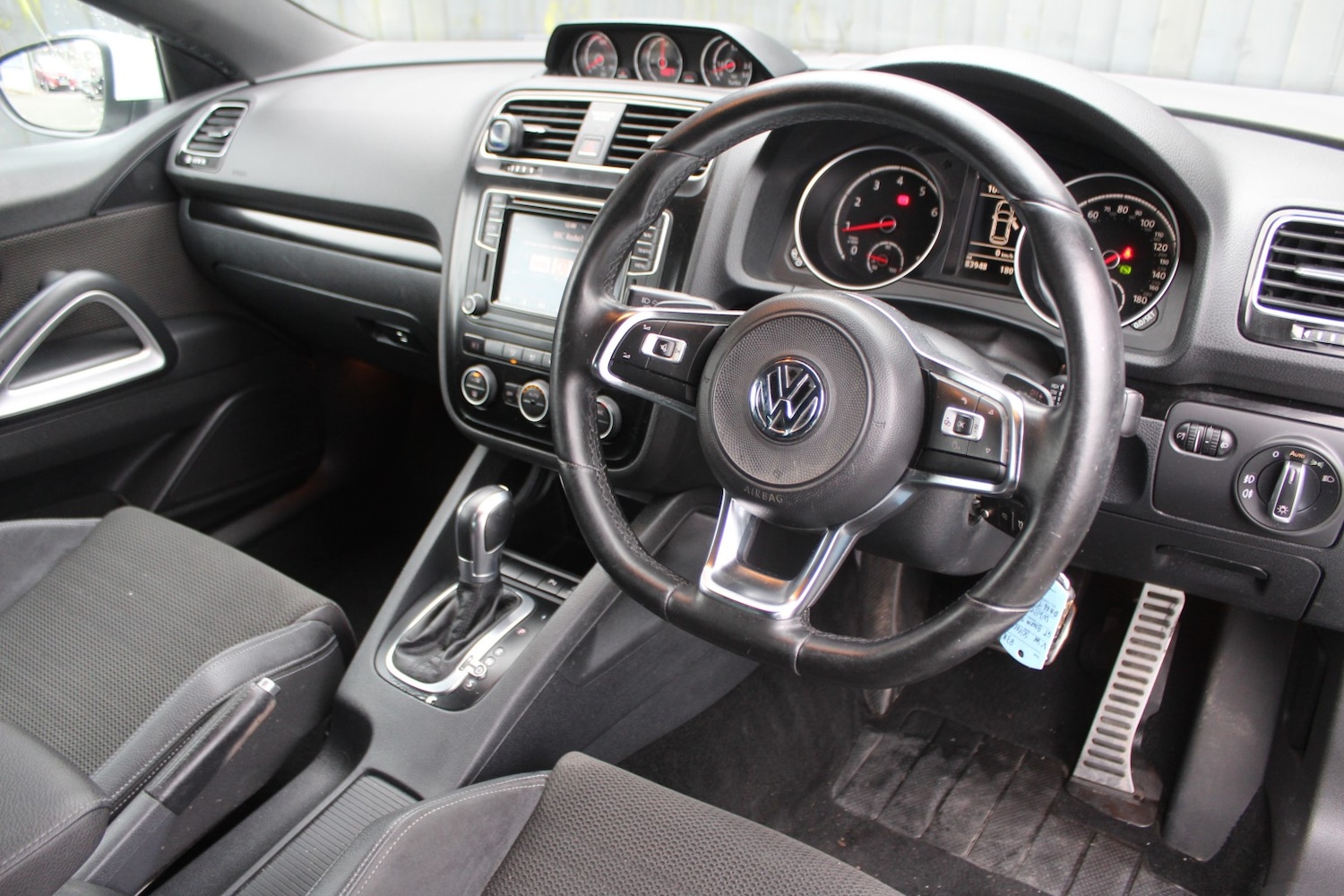 Used Volkswagen Scirocco 2016 for sale - 77494744: Photo 16