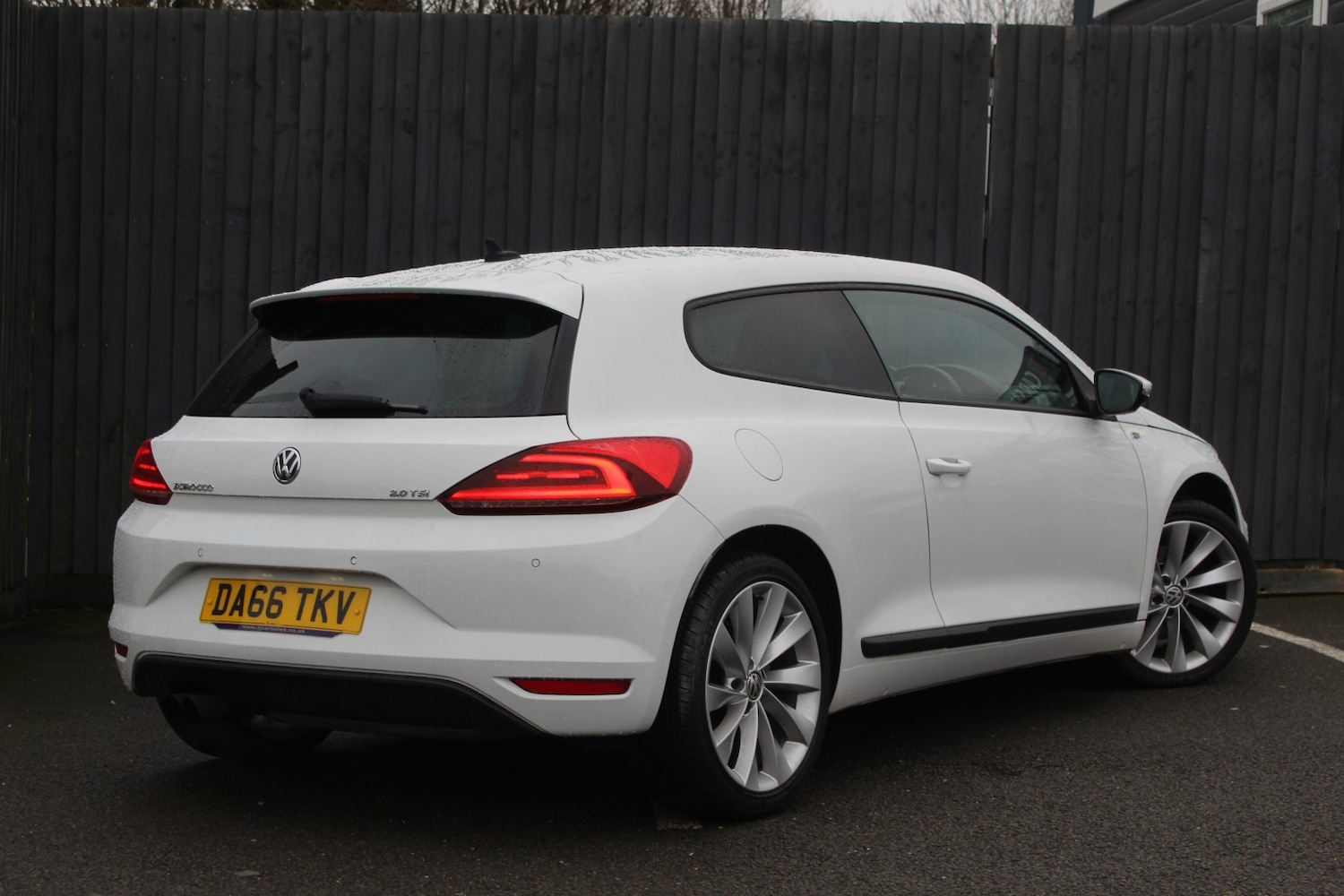 Used Volkswagen Scirocco 2016 for sale - 77494744: Photo 9