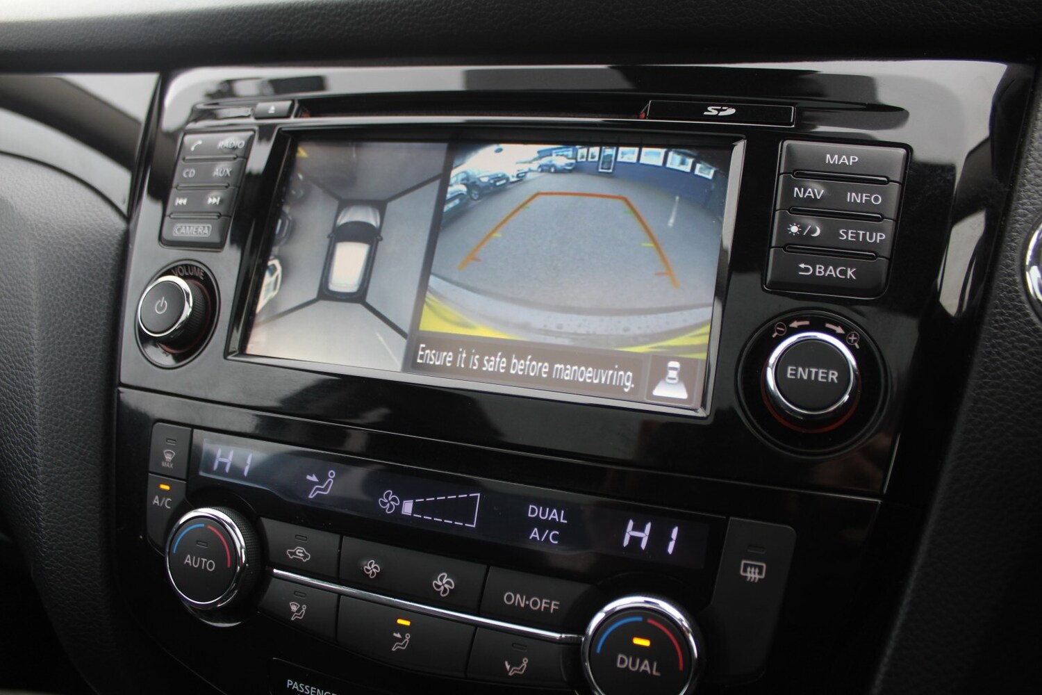 Used Nissan Qashqai 2015 for sale - 76924389: Photo 16