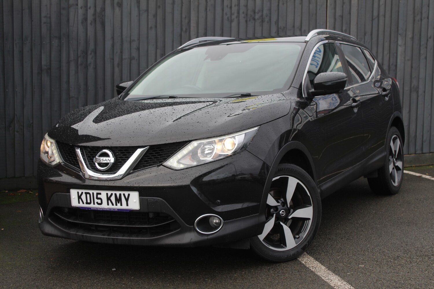 Used Nissan Qashqai 2015 for sale - 76924389: Photo 4