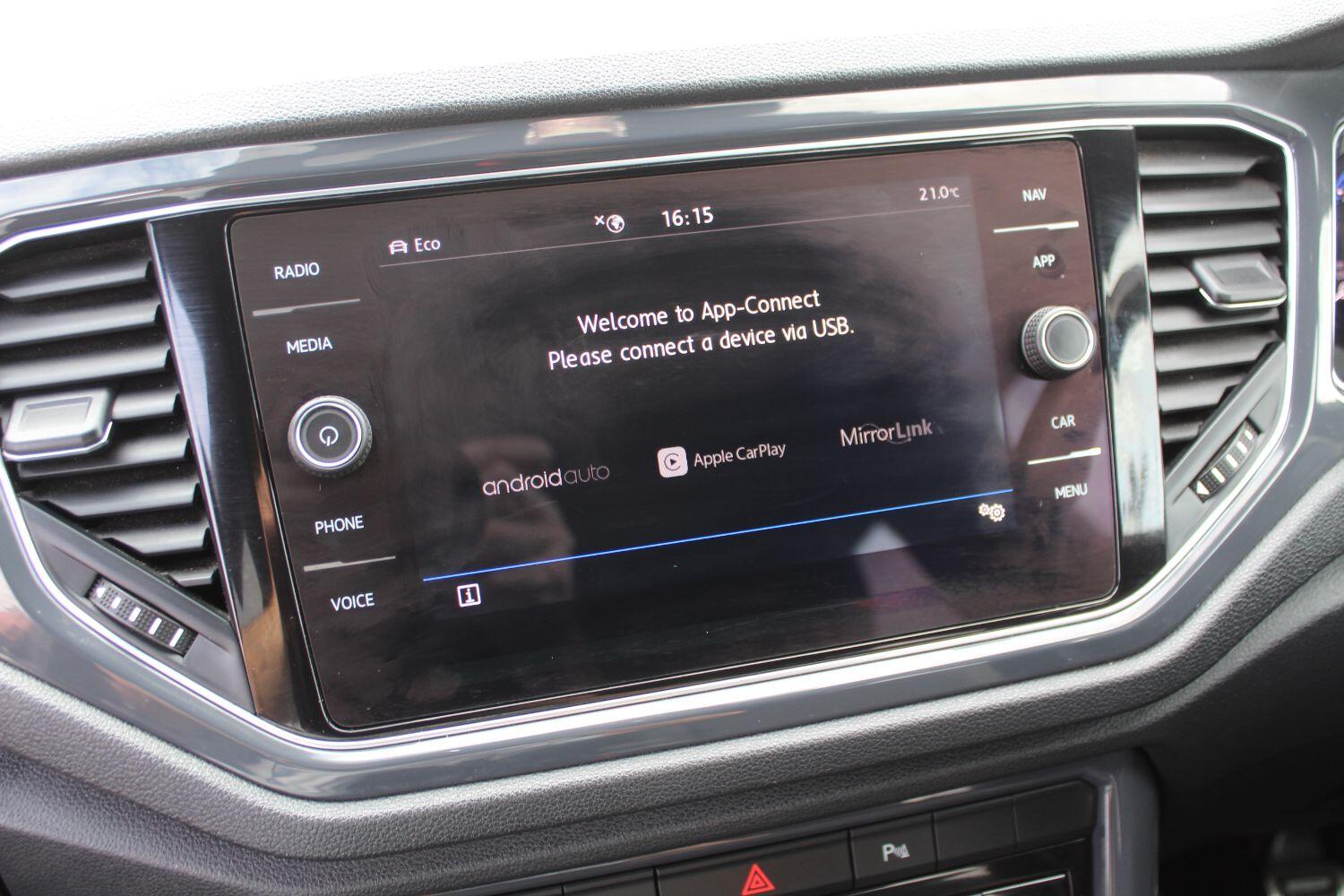 Used Volkswagen T-Roc 2018 for sale - 77085298: Photo 22