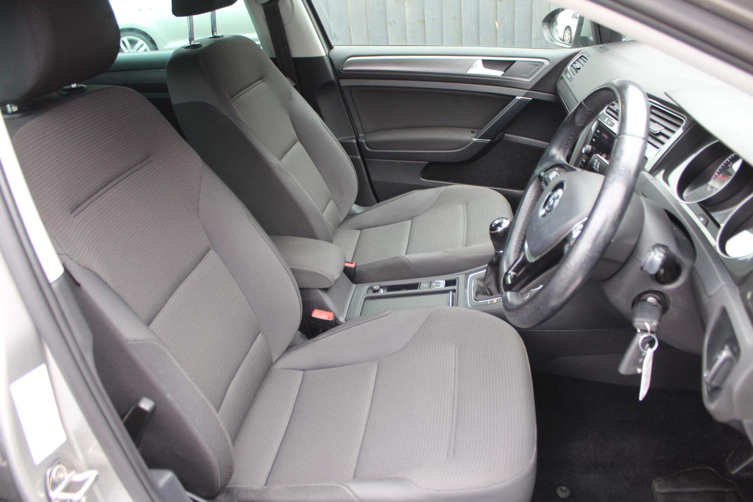 Used Volkswagen Golf 2019 for sale - 76924362: Photo 11